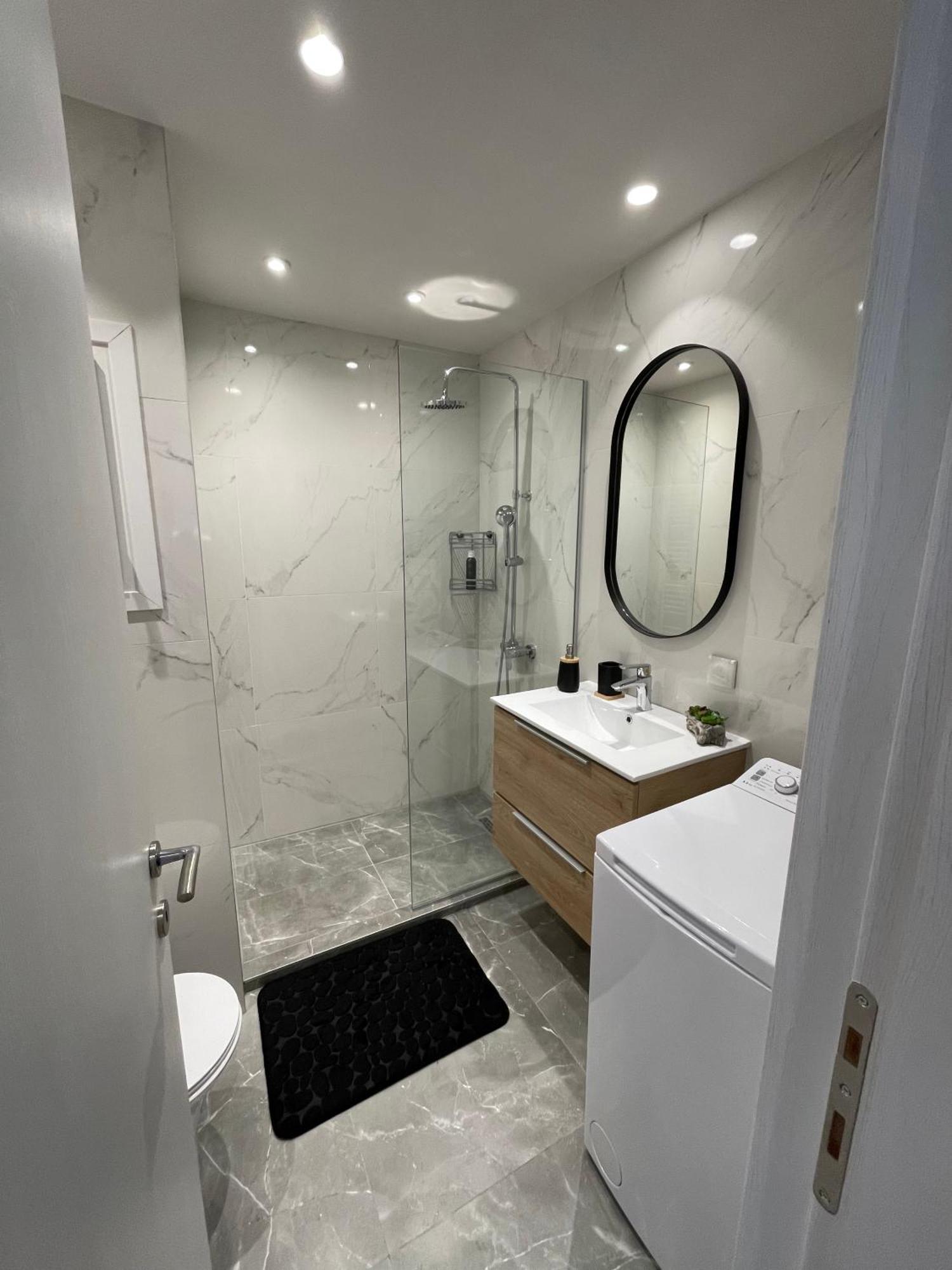 Thesspacious Apartment Thessaloniki Buitenkant foto